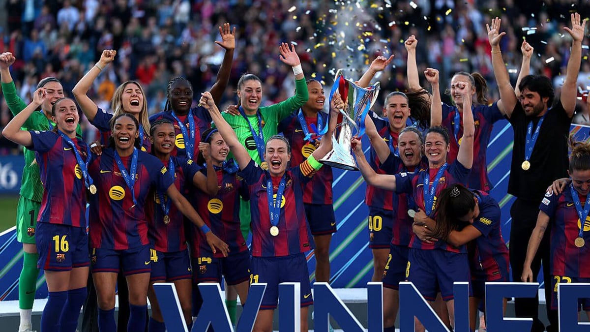 Barcelona Women players celebrating UEFA Women’s Champions League final victory after defeating Lyon 4-0 in Oslo